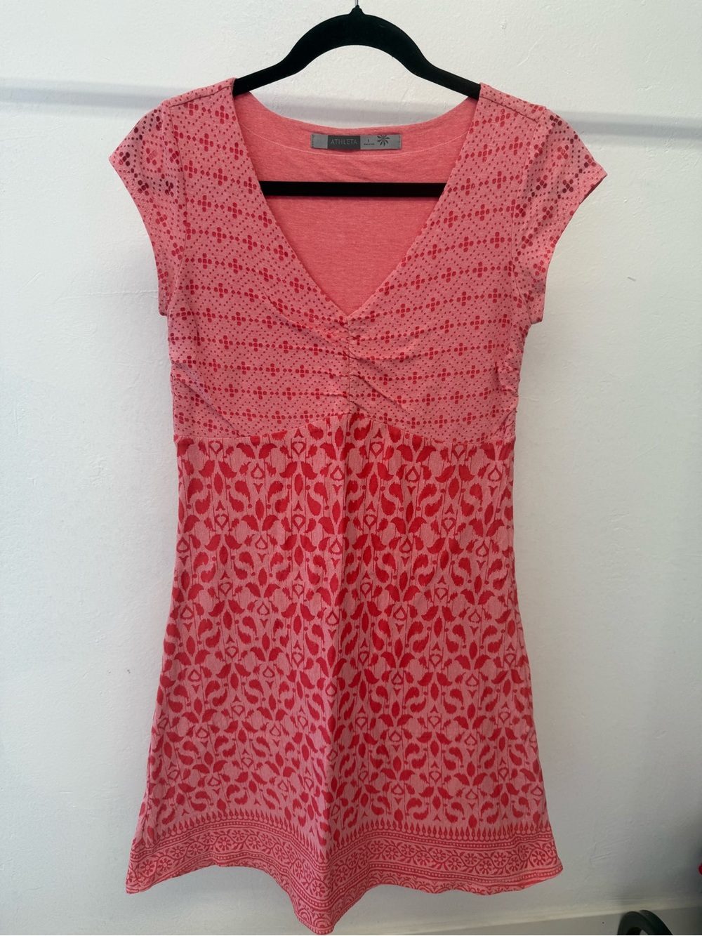 Athleta Coral Pink Scoop Neck Top